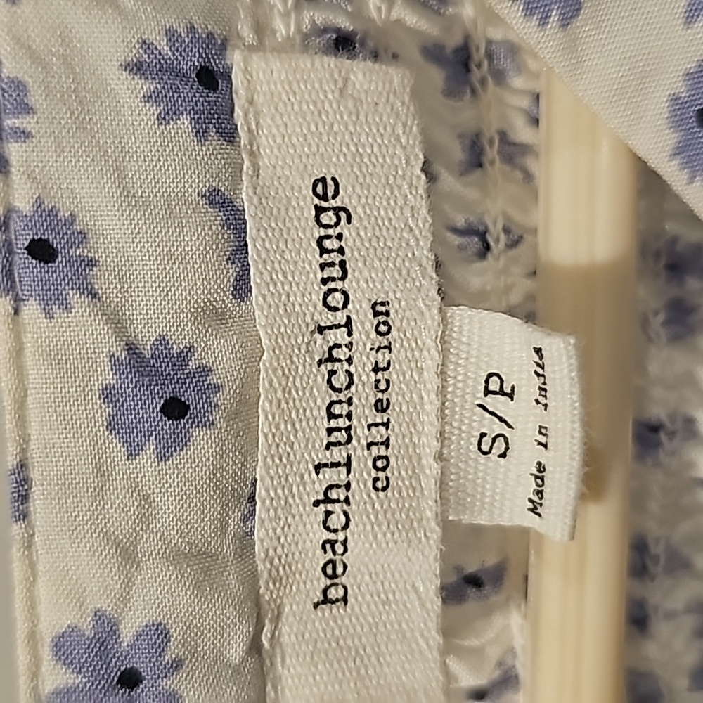 Shirt - Picture 2 of 3